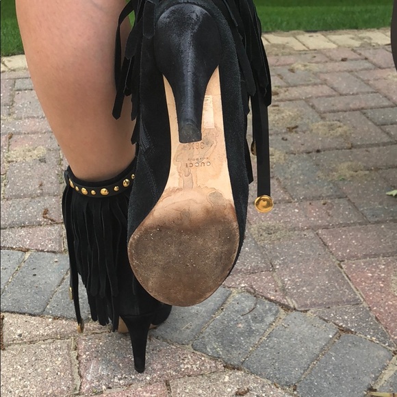 Gucci suede fringe Devandra runway boots - Picture 5 of 12
